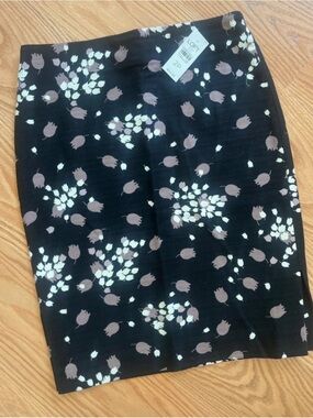LOFT Black Floral Pencil Skirt with Pink and Cream Tulip Print